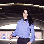 Aylin Sahin, Busfahrerin bei der Kieler Verkehrsgesellschaft