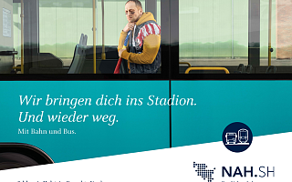 Plakat "Wir bringen dich ins Stadion." Plakat "Wir bringen dich ins Stadion."